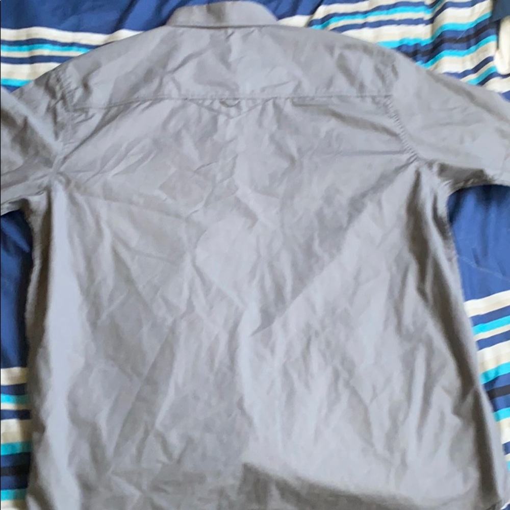 Contender Grey Button Up - Picture 3 of 3